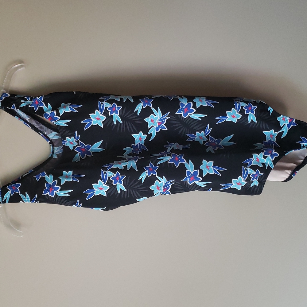 OCEAN Aqua Shape Black/Blue Floral Swimsuit w/Racerback